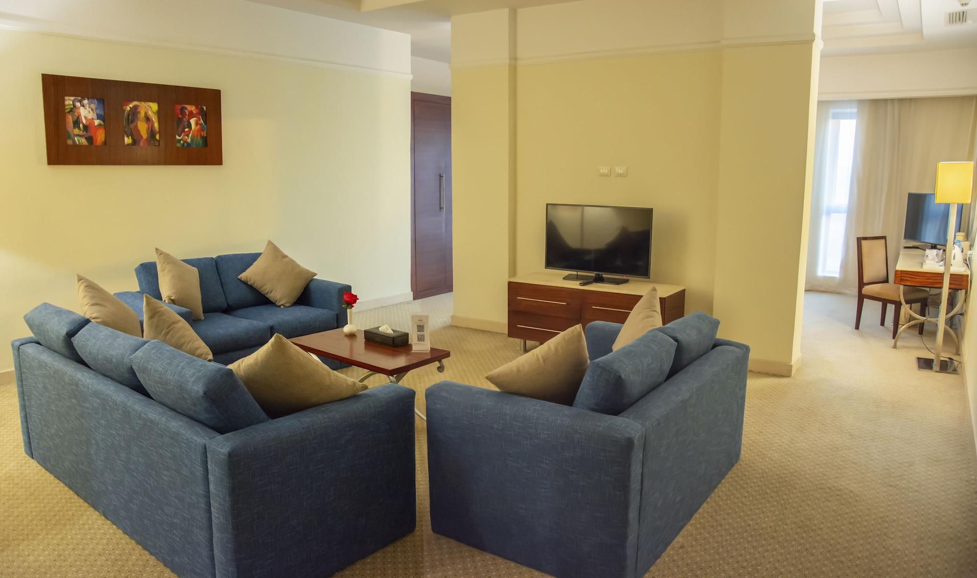 梦境赫尔南国际酒店 6th of October City 外观 照片 Living room