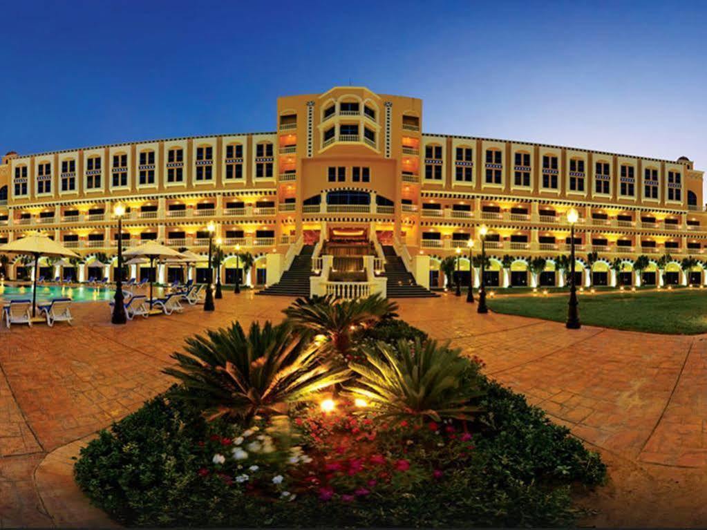 梦境赫尔南国际酒店 6th of October City 外观 照片 The Mirage